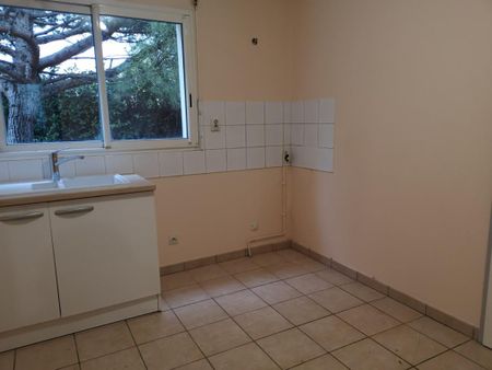 Location Appartement 5 pièces 107m² BORDEAUX 33200 - Photo 5