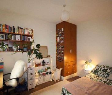 Room in a Shared House, Hall Road, M14 - Photo 3