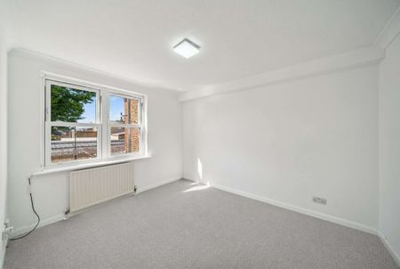 One bed apartment conveniently located by St. Margaret's station - Photo 5