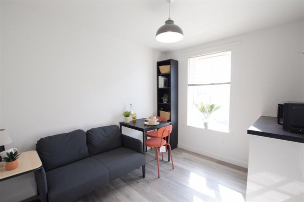 Brayford Court - Studio Room - AVAILABLE NOW - Photo 1
