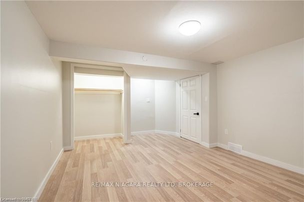 For Lease - 7121 Dorchester Road Unit# LOWER, Niagara Falls, Ontario - Photo 1