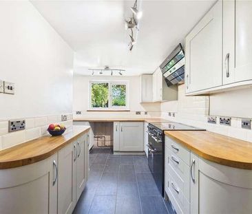 Pound Green Cottages, Goring Lane, Wokefield Green, Mortimer, RG7 - Photo 6