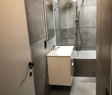 Appartement te huur - Photo 1
