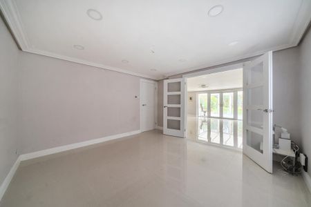 5 bedroom detached bungalow to rent - Photo 4