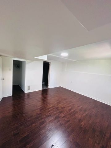 For Lease - 120 Ravenscroft Road Unit# Basement, Ajax, Ontario - Photo 3