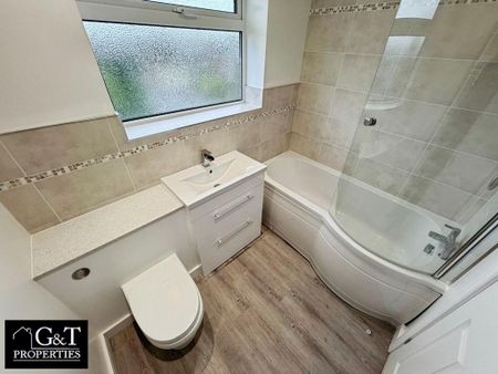 3 bedroom semi-detached house to rent - Photo 2
