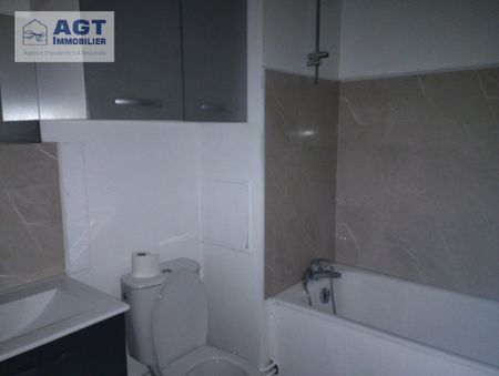 Location Appartement 2 pièces 50m² BEAUVAIS 60000 - Photo 5