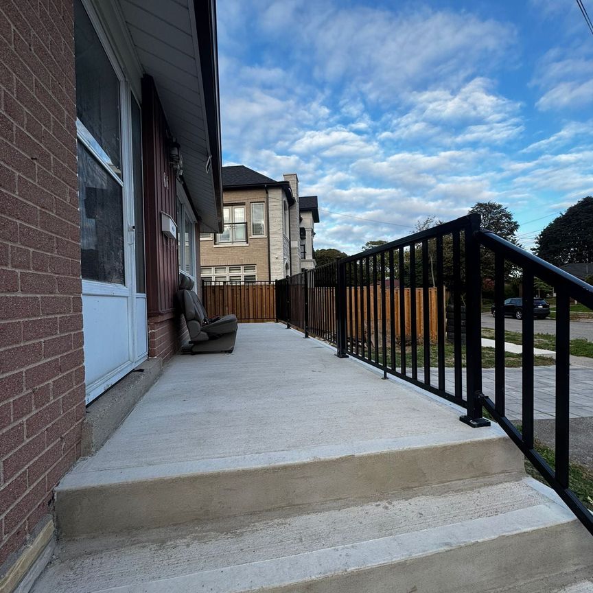 For Lease - 66 Peace Drive Unit# Main Floor, Toronto, Ontario - Photo 1