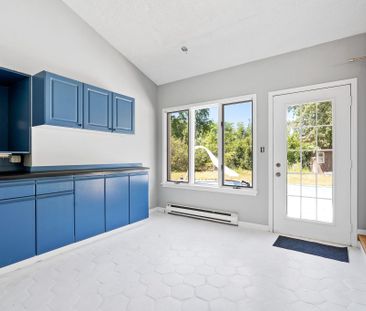 For Lease - 290 Lakeshore Road, Fort Erie, Ontario - Photo 3