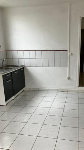 Location appartement 3 pièces, 63.46m², Fort-de-France - Photo 5