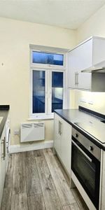 1 bedroom terraced house to rent - Photo 3