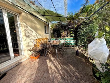 Location Maison 4 pièces 57 m2 à Saint-Astier - Photo 2