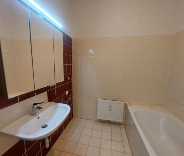 BITTE KEINE ANRUFE , NUR SCHRIFTLICHE ANFRAGEN ! Nette 2 Zimmer- Wo... - Foto 2