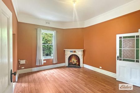 THREE BEDROOM CLOSE TO SCHOOLS AND DAYCARE - Photo 2