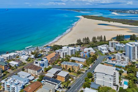 Stylish Furnished Unit in the Heart of Kings Beach - Photo 2