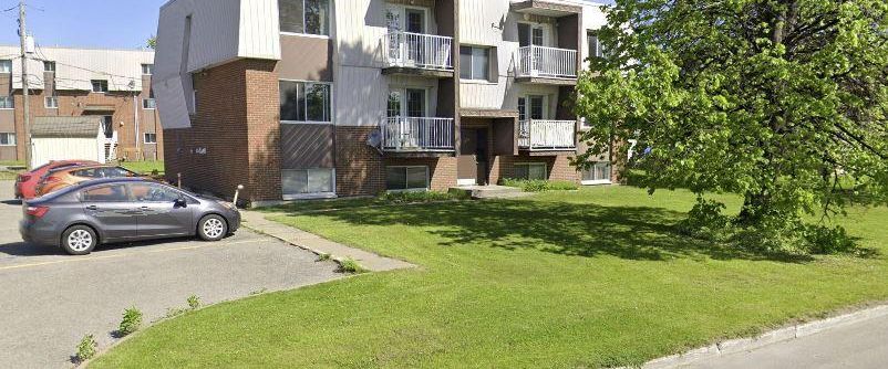 3 1/2 - 5400 ST- JOSEPH, Trois-Rivieres - Photo 1