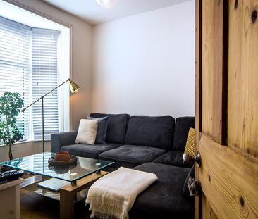 2 bedroom terraced house to rent - Photo 1