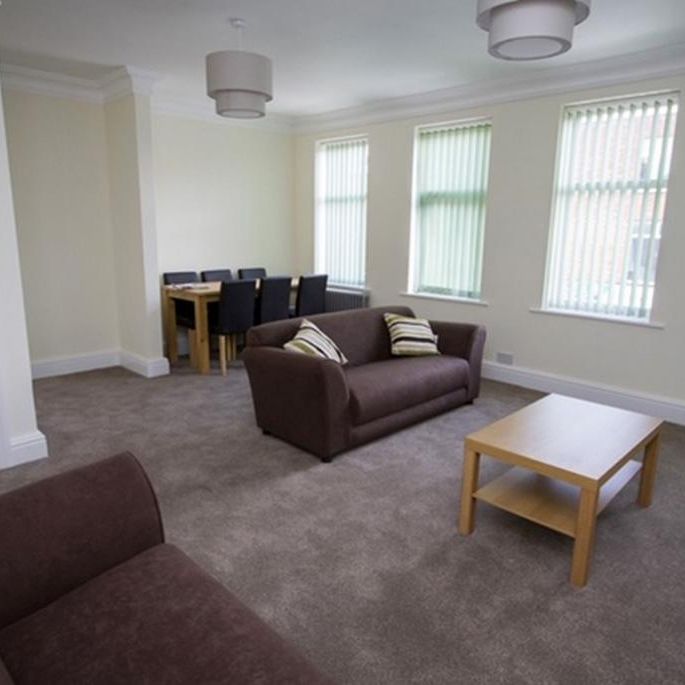 5 bedroom terraced house to rent - Photo 1