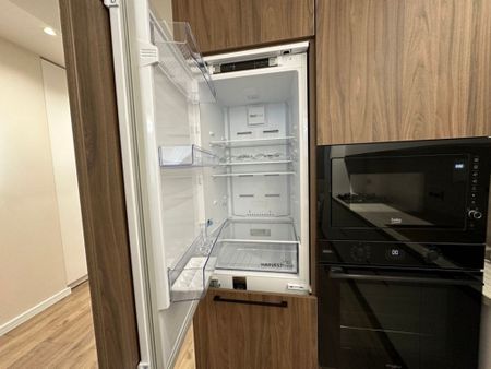 Garsoniera de inchiriat in zona Tractorul - Fotografie 3