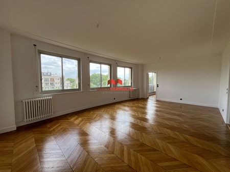 Location Appartement 4 pièces 141m² - Photo 2