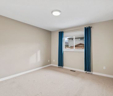 For Lease - 21 Caleche Avenue, Clarington, Ontario - Photo 4