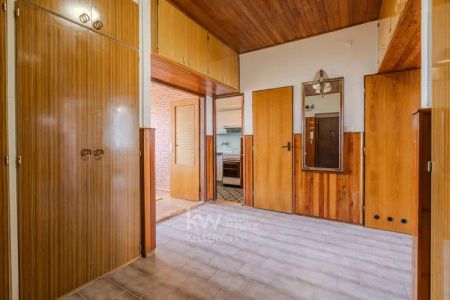Světlý byt 3+kk se dvěma lodžiemi v klidné části pražské Michle - Fotografie 3
