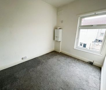 Holland Street, Hull - Photo 3