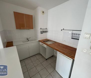 Location Appartement 2 pièces 41m² BEAUVAIS 60000 - Photo 2