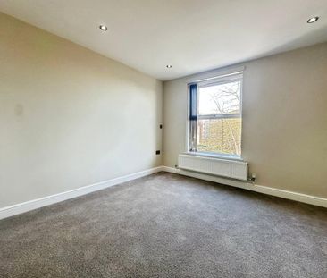 3 bedroom apartment to rent - Photo 4