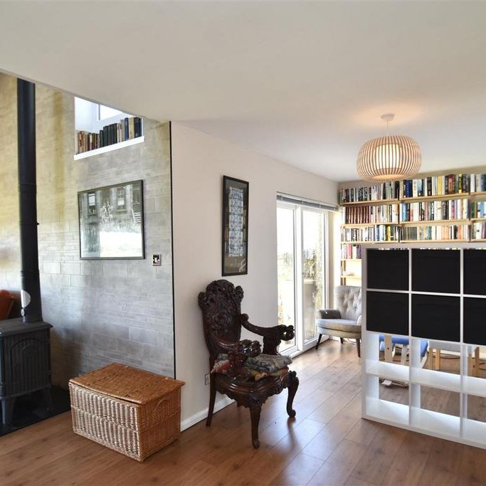 3 bedroom detached house to rent - Photo 1