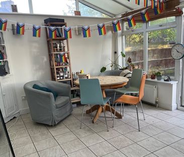 Room in a Shared House, London, SW20 - Photo 3