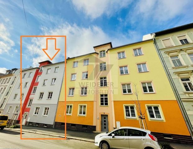 Erstbezug nach Sanierung: 3-Raum-Whg. mit Balkon und Ausblick zu vermieten. - Photo 1