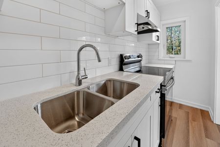 For Lease - 4 Queen Street Unit# 2, Niagara-on-the-Lake, Ontario - Photo 4