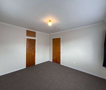 Wainuiomata 3 Bedrooms - Photo 3