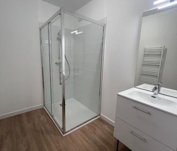 Location Appartement 3 pièces 74m² FRANQUEVILLE ST PIERRE 76520 - Photo 6