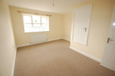 2 bedroom townhouse to rent - Photo 2