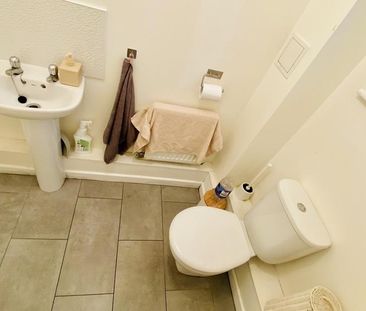 5 bedroom terraced house to rent - Photo 6