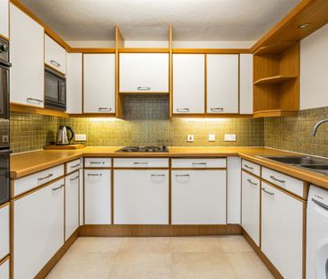 1 bed detached house to rent in Downing Close, Knowle, B93 - Photo 5
