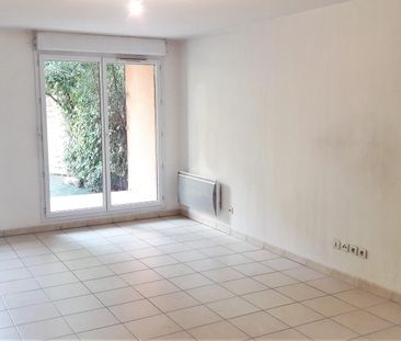 location Appartement T2 DE 43.5m² À MARSEILLE - Photo 1