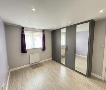 3 bedroom property to rent - Photo 2