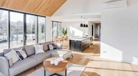 Where Luxury Feels Like Home - Photo 5