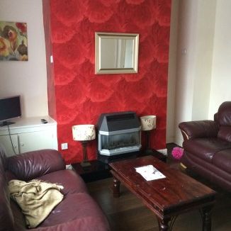 Student House 3 Bed available 2020 - Photo 1