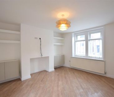 3 bedroom detached house to rent - Photo 2