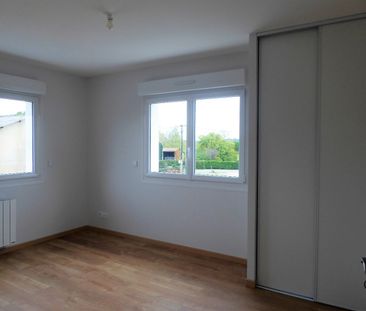 Location Maison 3 pièces 80m² NERCILLAC 16200 - Photo 3