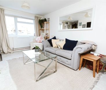 Cropthorne Road, - Photo 2