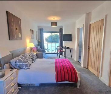 Studio to rent - Photo 5