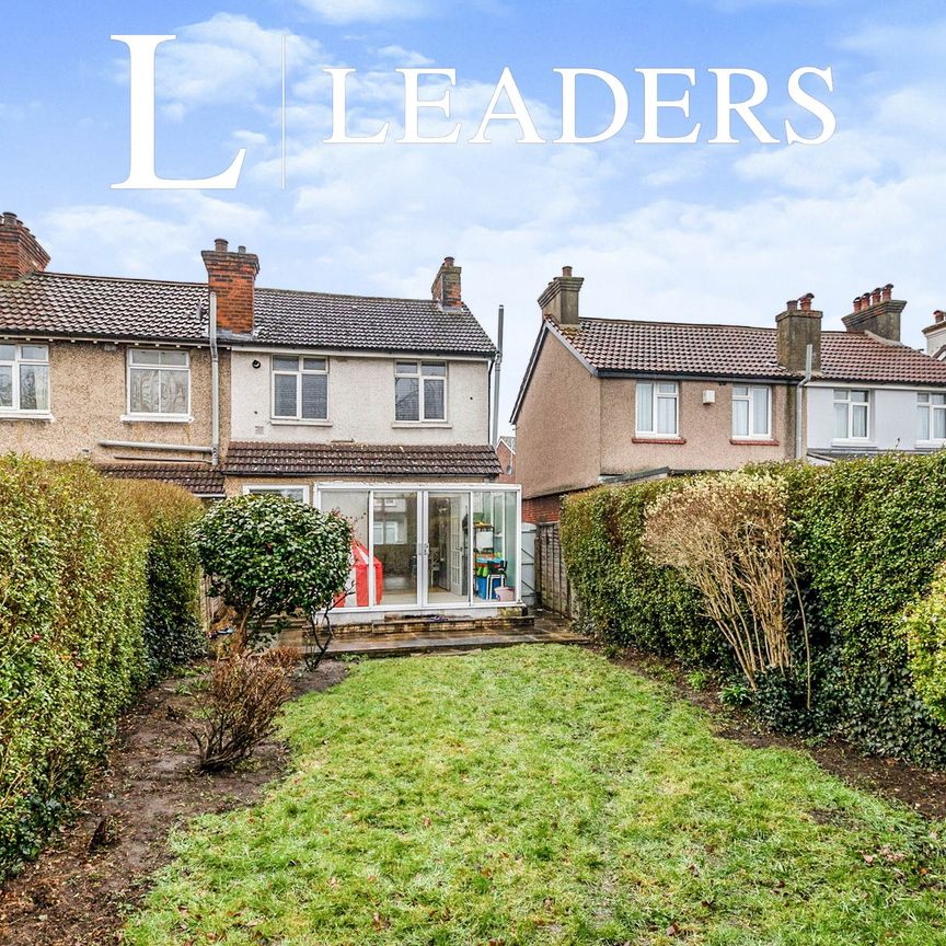 3 bedroom house to rent Gander Green Lane, Sutton, SM1 - Photo 1