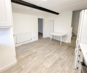 2 bedroom cottage to rent - Photo 4