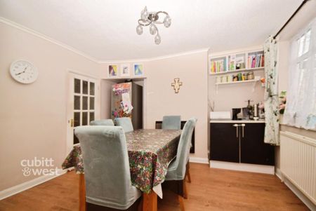 3 bedroom terraced house to rent - Photo 5