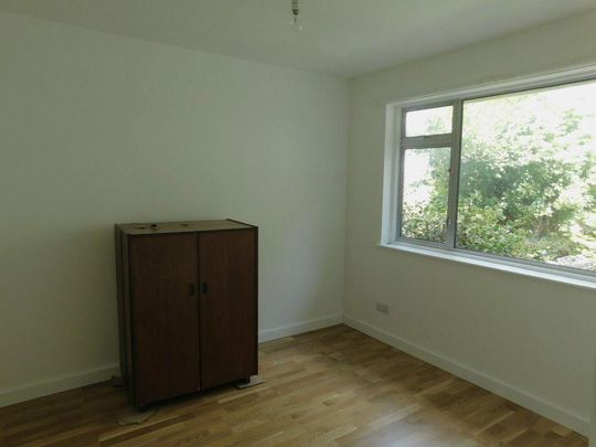 5 bedroom house to rent - Photo 1